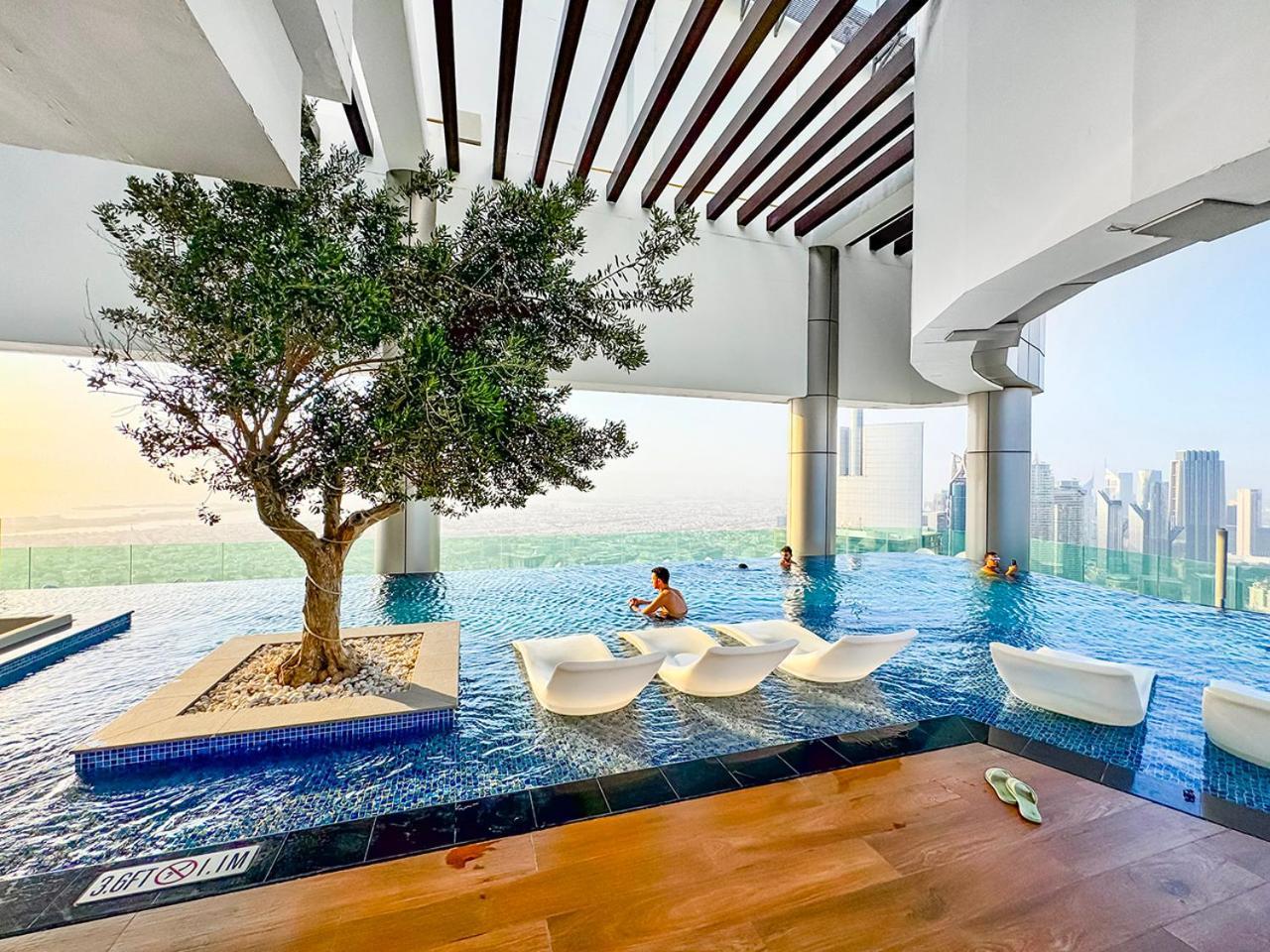 Apartment Luxury 2br At Paramount Midtown With Infinity Pool Dubai