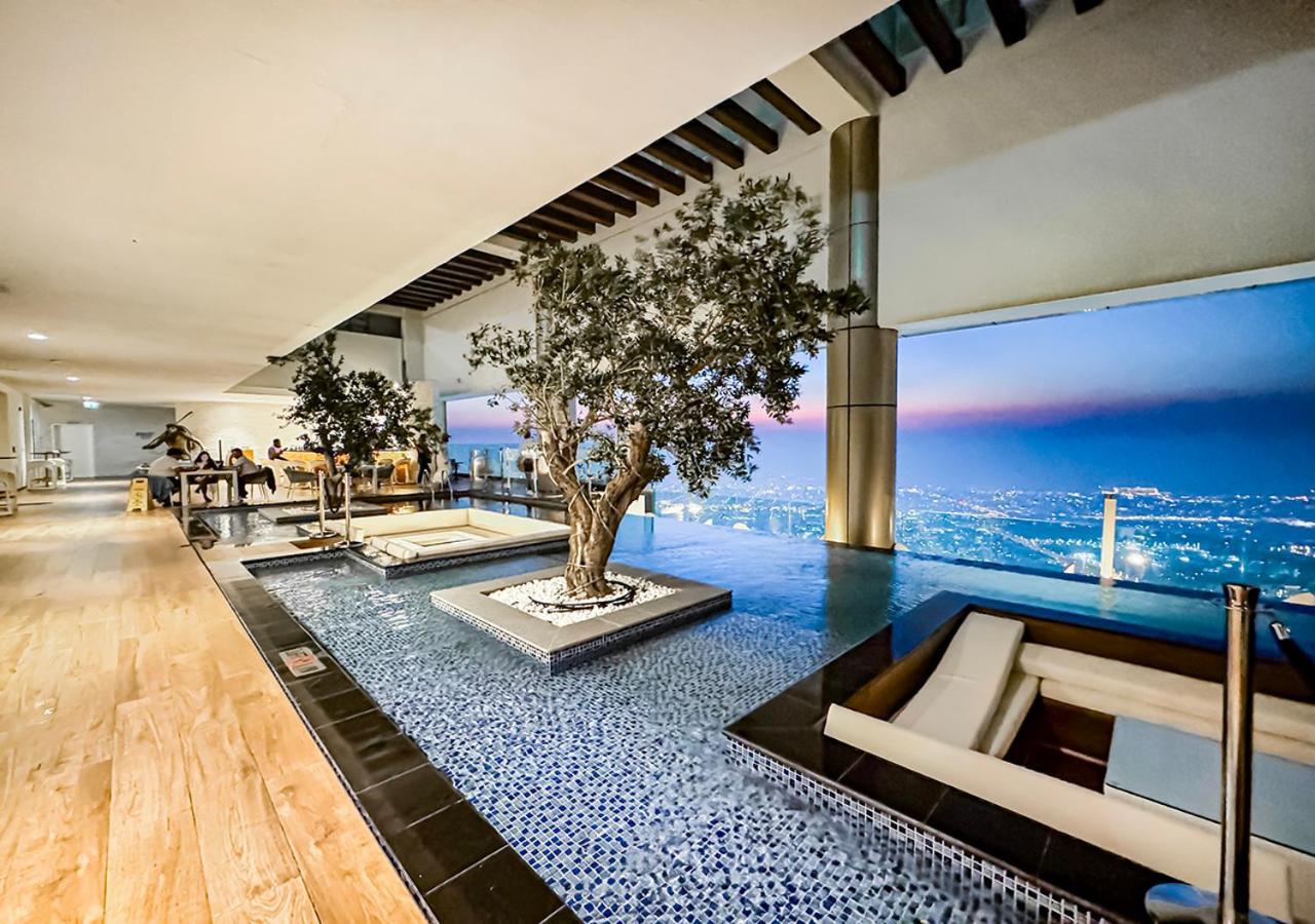 Apartment Luxury 2br At Paramount Midtown With Infinity Pool Dubai